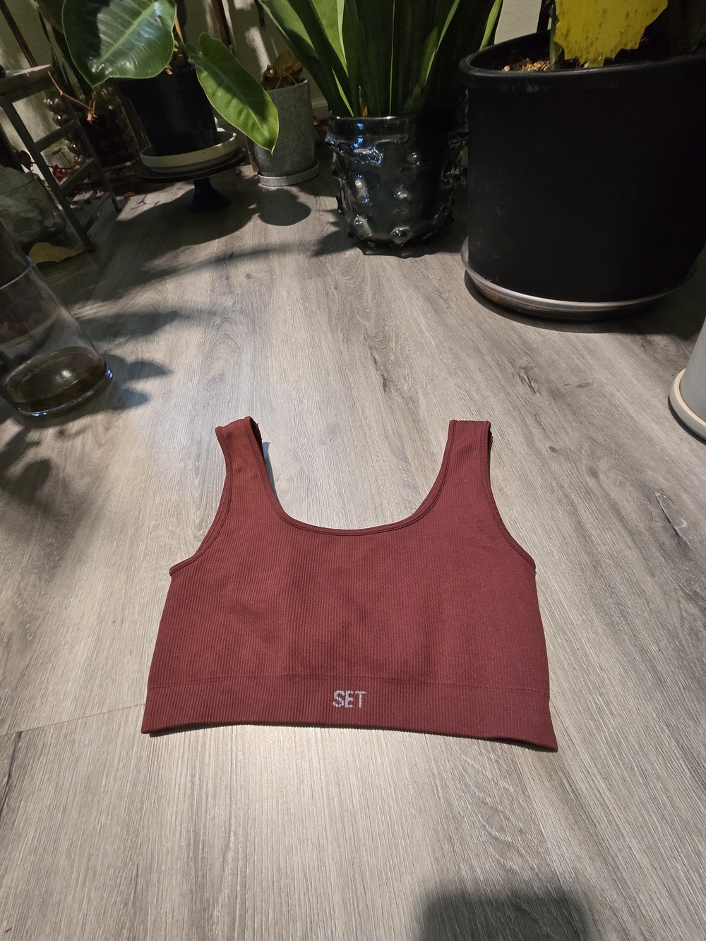 SET Active Ribbed Scoop Sports Bra in Burgundy